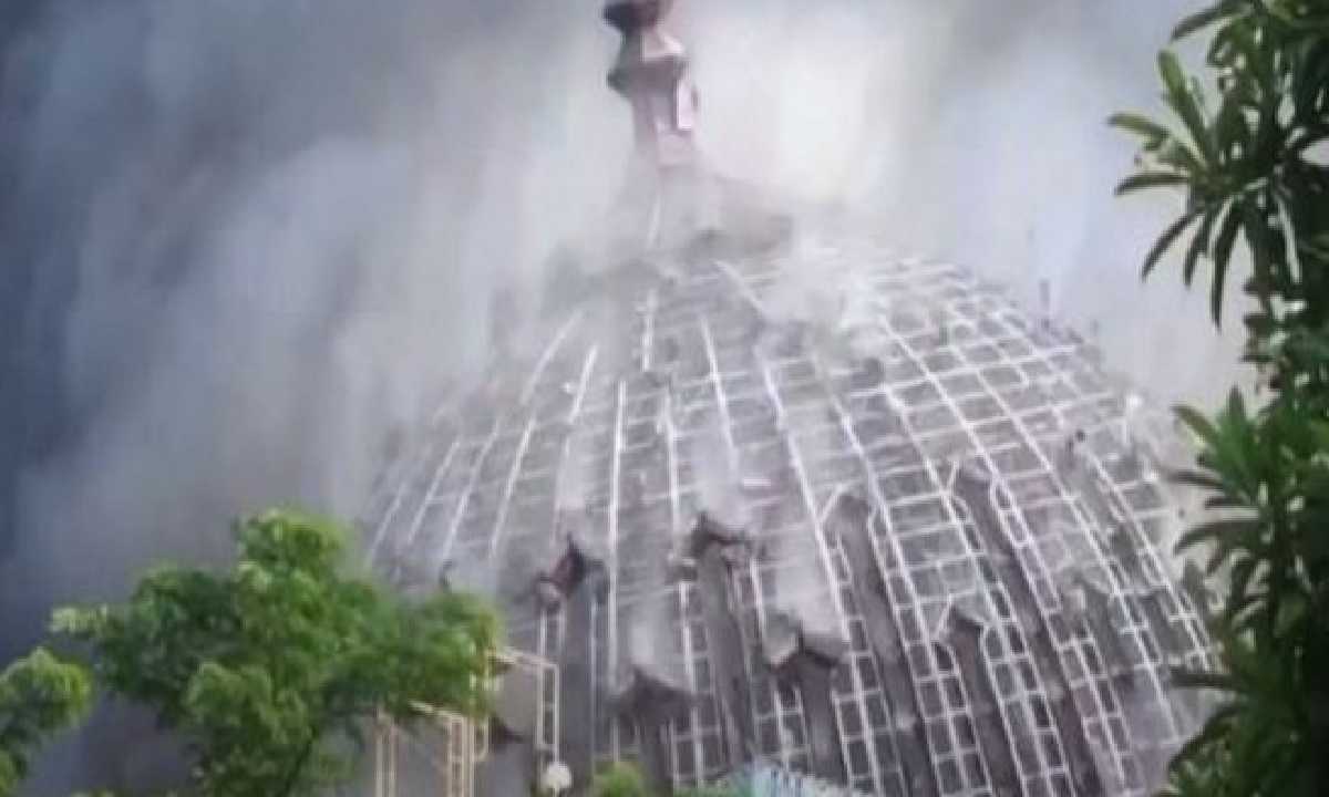A giant dome of Jakarta Islamic centre mosque in Indonesia collapsed